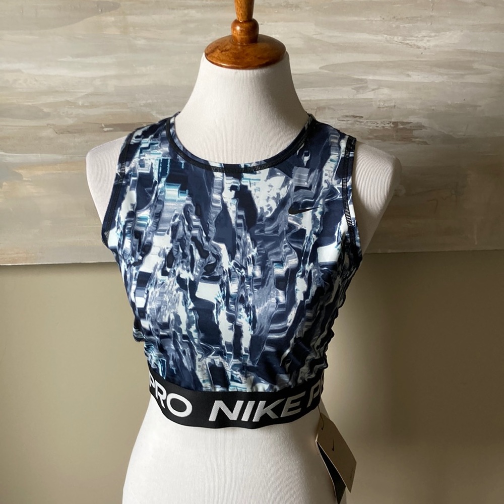 NWT Nike Pro dri-fit training tank